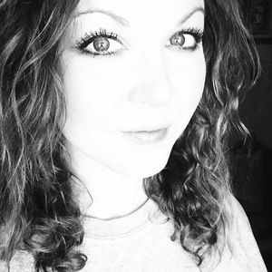 Meet your Posher, Jolaine